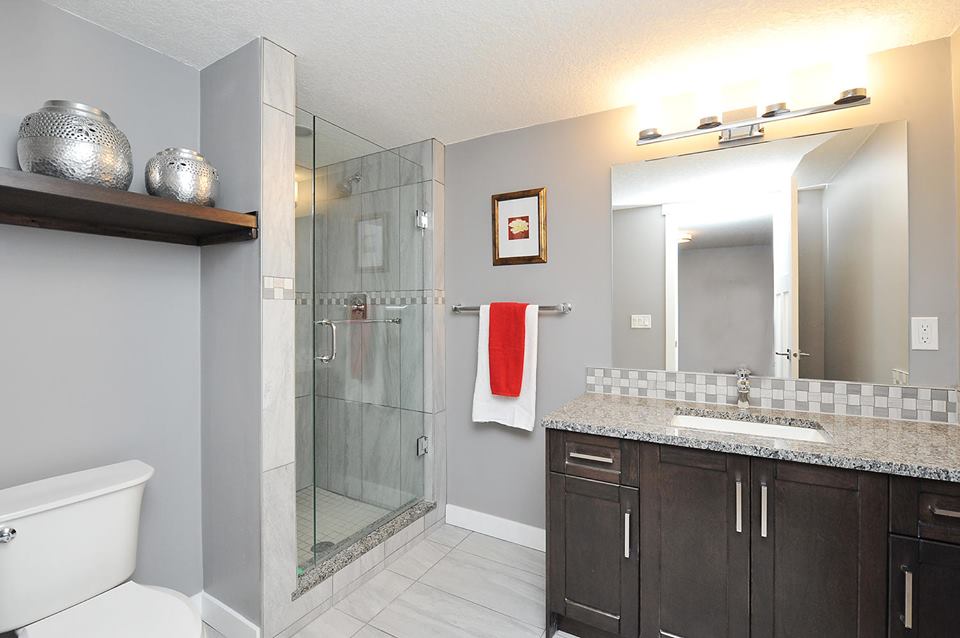 Precision Painting Okanagan Bathroom, Oliver, BC