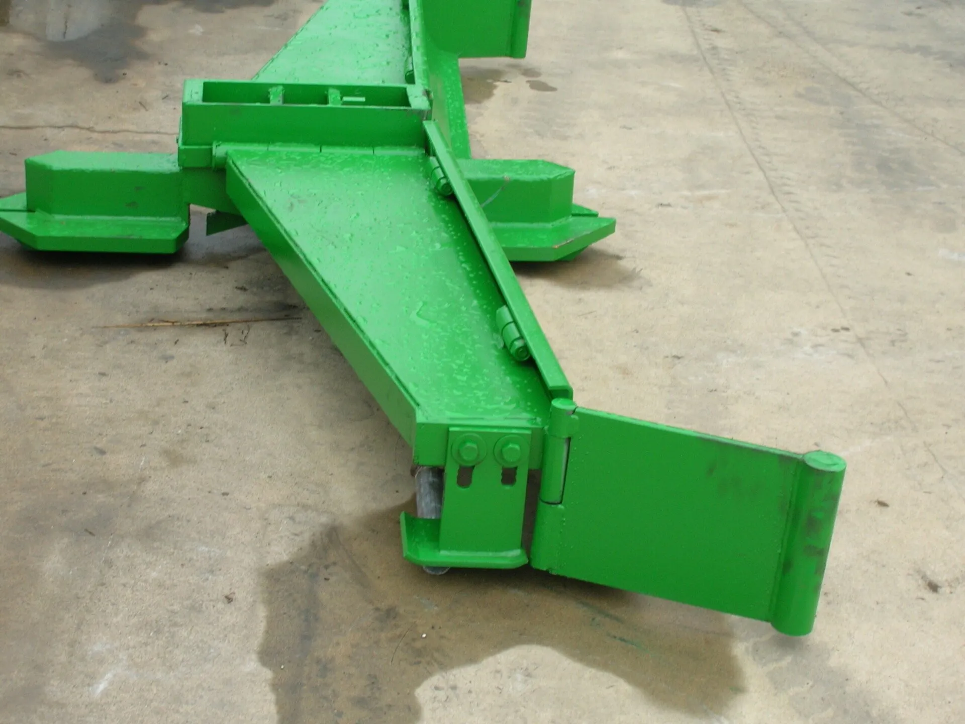 raschiatore ad asta per mucche