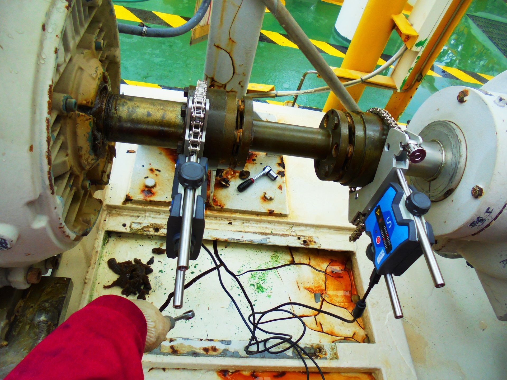 Machinery Being Aligned With Digital Gauges — Alloway Hydraulics in Mount Saint John, QLD