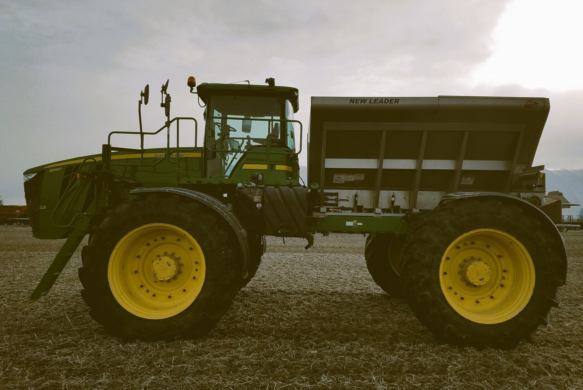 Farm Fertilizer - Ottawa Lake Co-Op Elevator