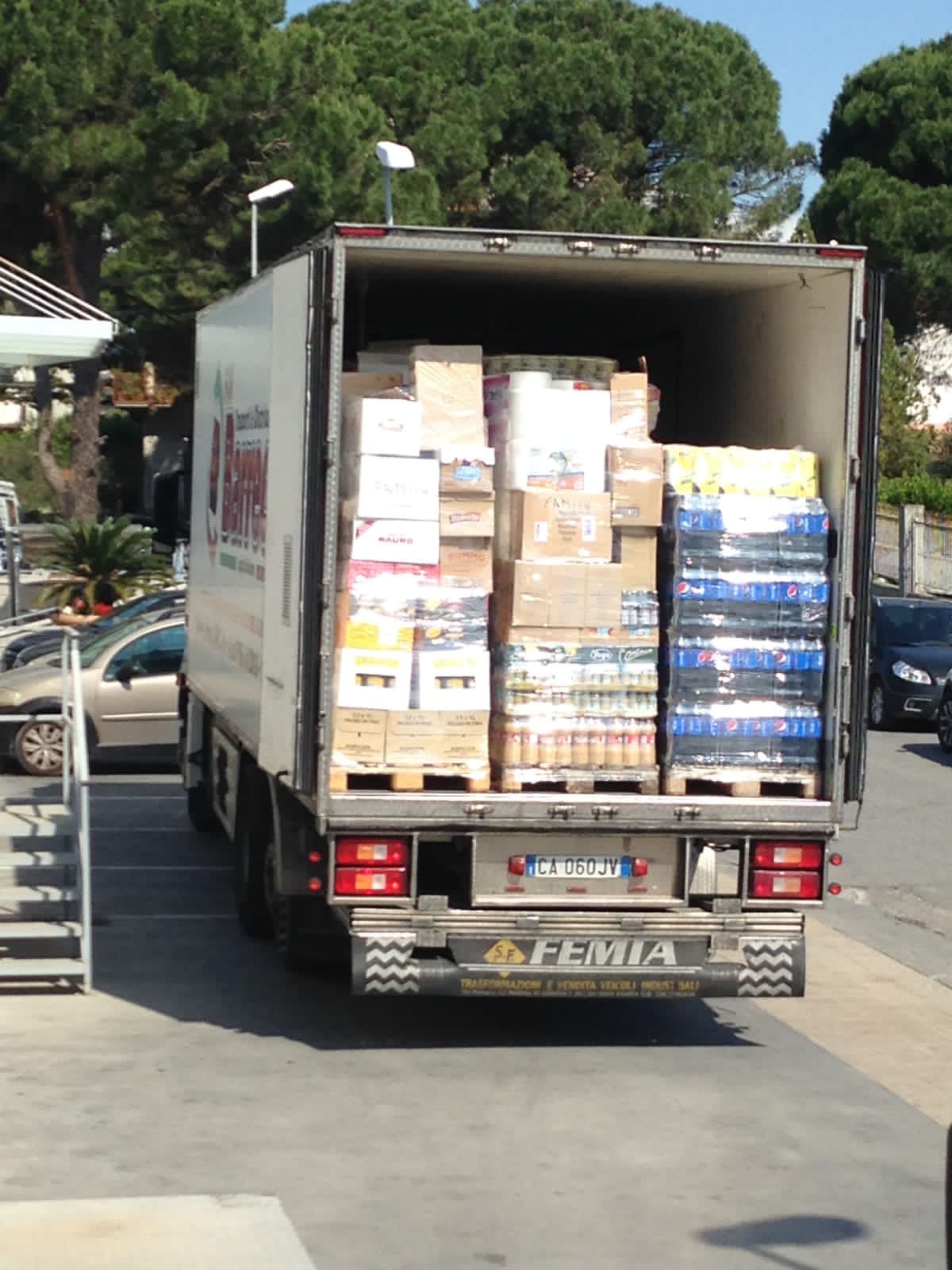 generi alimentari durante il trasporto