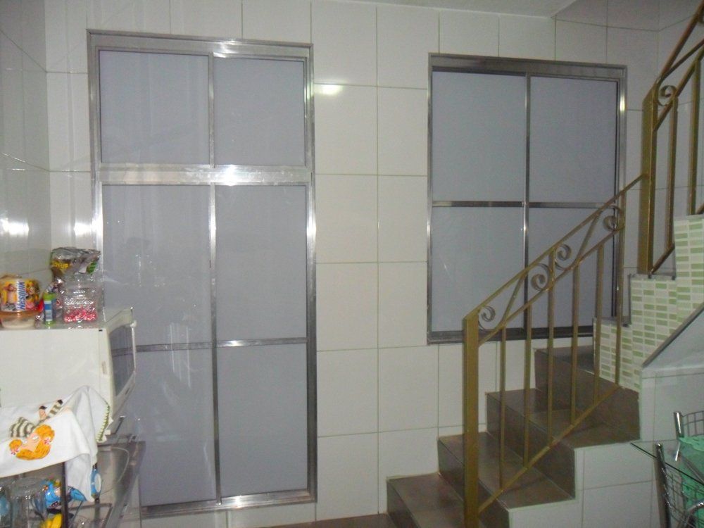 Box e Fechamento em Acrílico é na W R Box