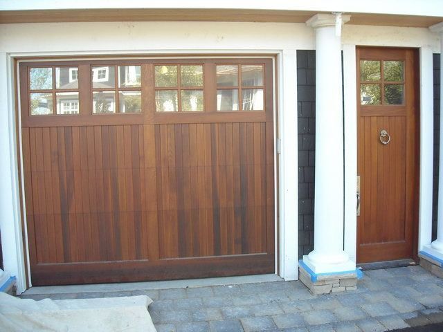Residential garage door 1