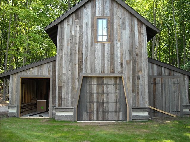 Residential garage door 7