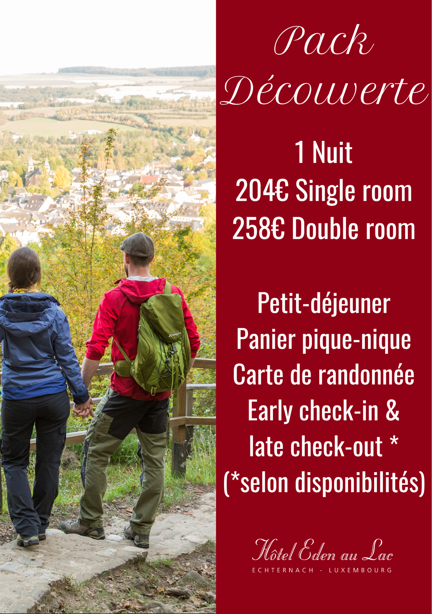 Couple en randonnée avec sac à dos rouge et vert. Annonce « Pack Découverte » : nuitée, carte de randonnée, pique-nique, départ anticipé/tardif.