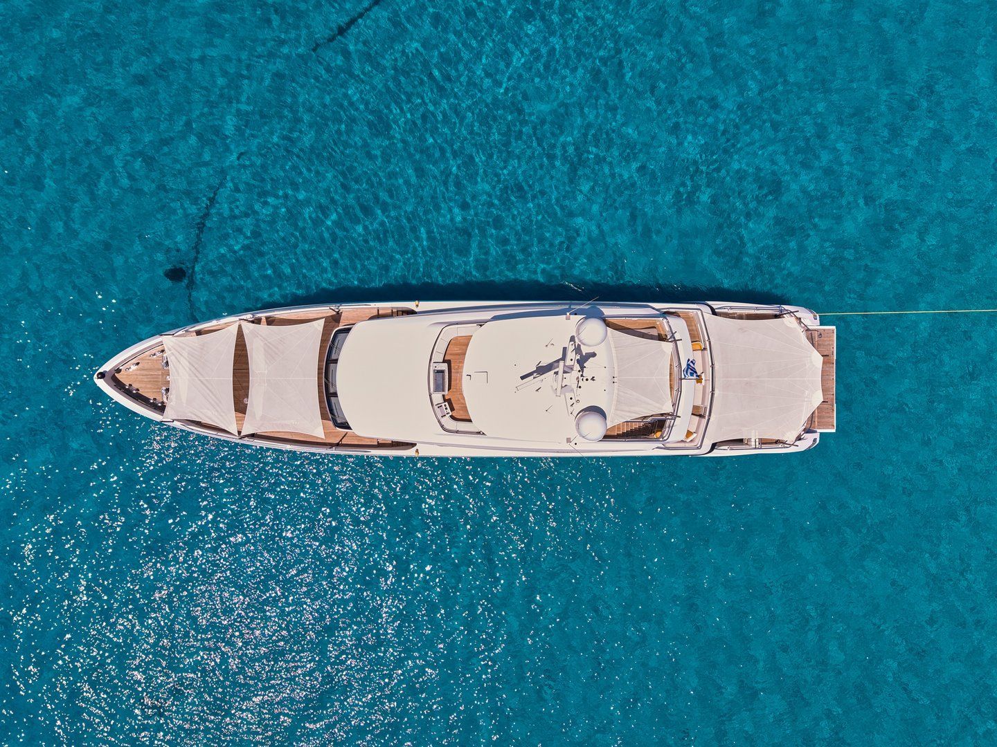 Volo Mare Azimut motor yacht charter in Greece Eole yachting
