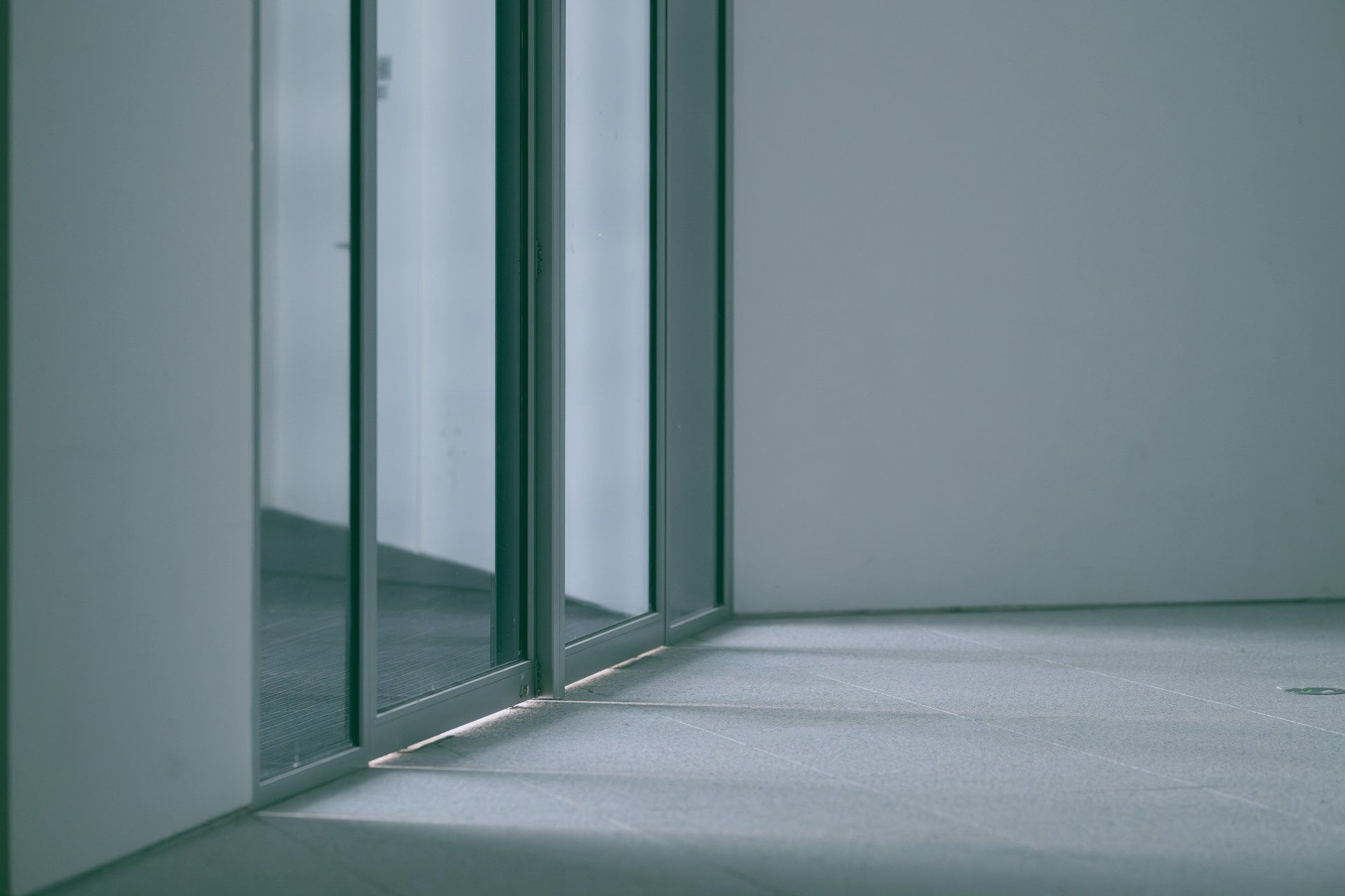 sliding doors