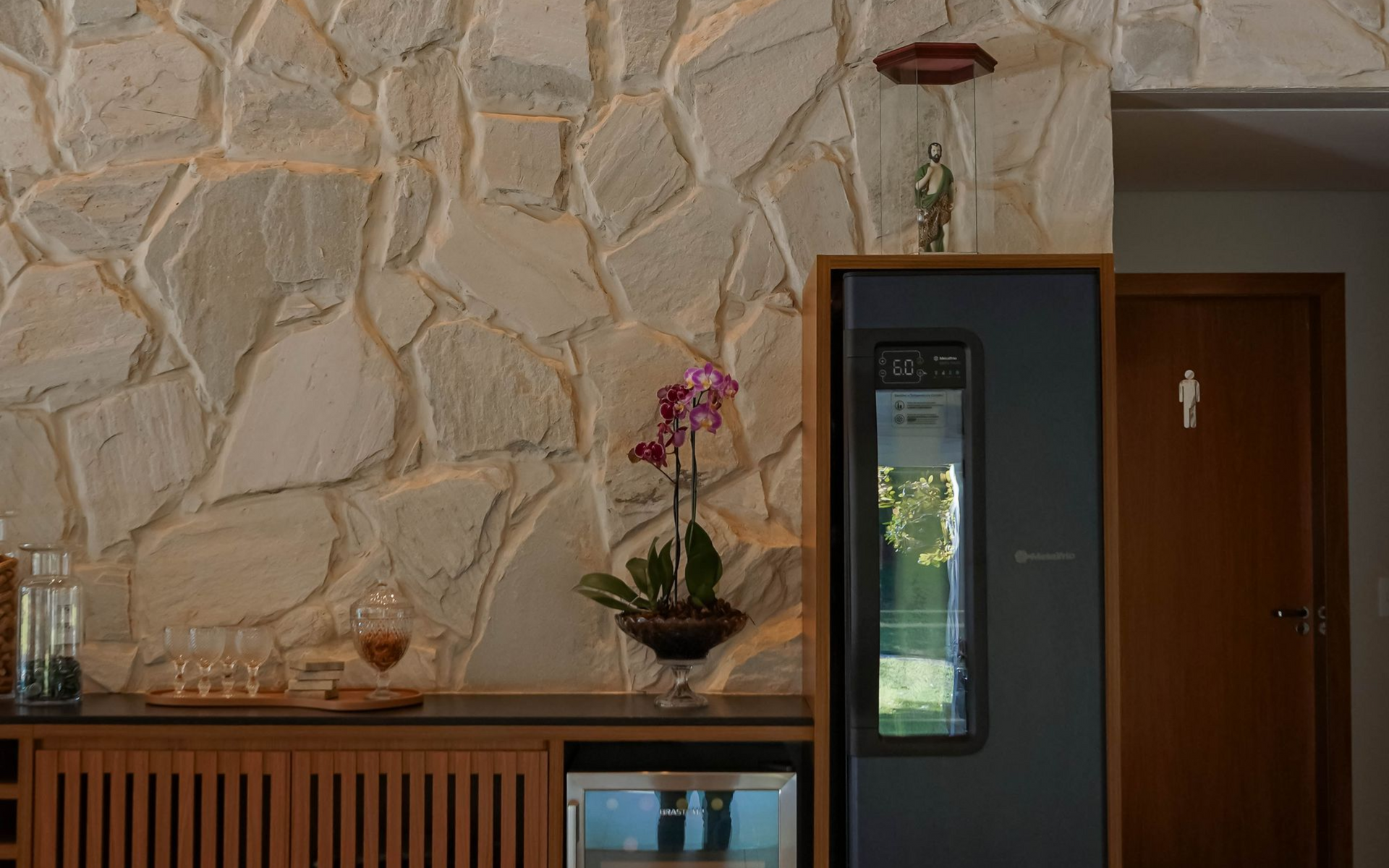 pedra moledo black, escura