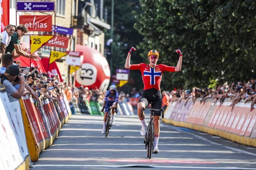 Bogafjell SK inviterer alle medlemmer og sponsorer til årets høstsamling - Fokus på sosialt, faglig og fysisk påfyll.
Rogaland Sparebank Arena - 15.11. kl 10:00 - 14:00
Klubben er i år 15 år, og vi tar et lite tilbakeblikk fra den spede begynnelse til der vi er nå.
Det blir presentasjon av noen nyheter innen bekledning, samt litt planer for vinteren.
Årets hovedgjest er vår lokale sykkelstjerne Markus Hoelgaard.
Vår egen Sportsdirektør skal sørge for et ærlig og interessant dykk inn i Uno-X-proffens karriere og hverdag.
Det spanderes lunch av vår gode sponsor Jæder, og vi avslutter samlingen med Yoga-time for støle sykkelkropper :-)
Husk påmelding i Spond !