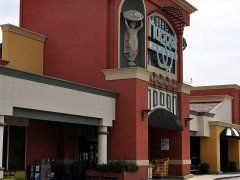 Shopping Center Painter