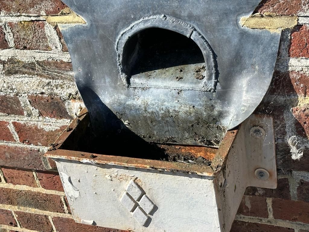 Commercial render cleaning of a monocouche render wall AFTER picture
