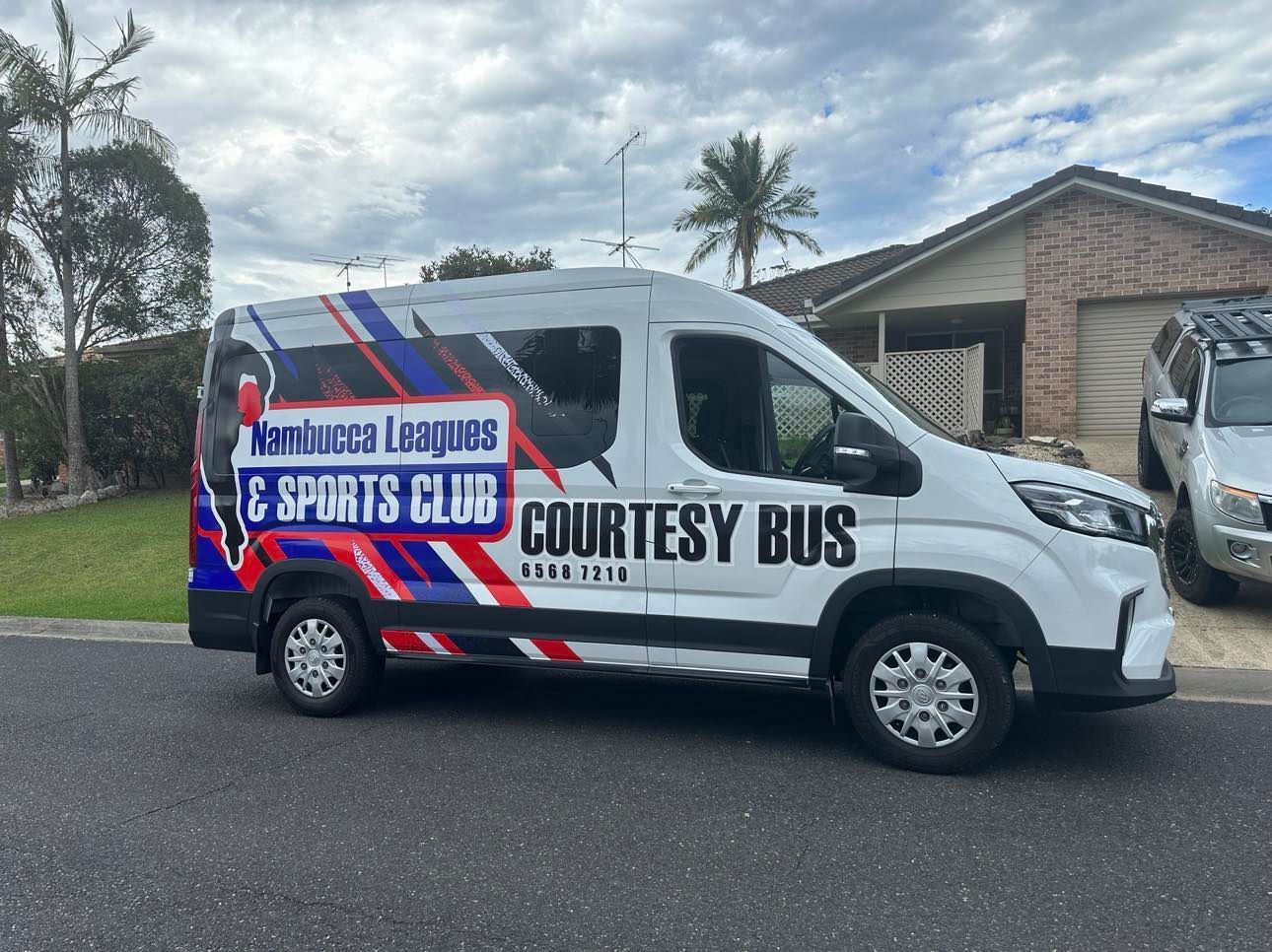 Nambucca Leagues and Sports Club Booze Bus