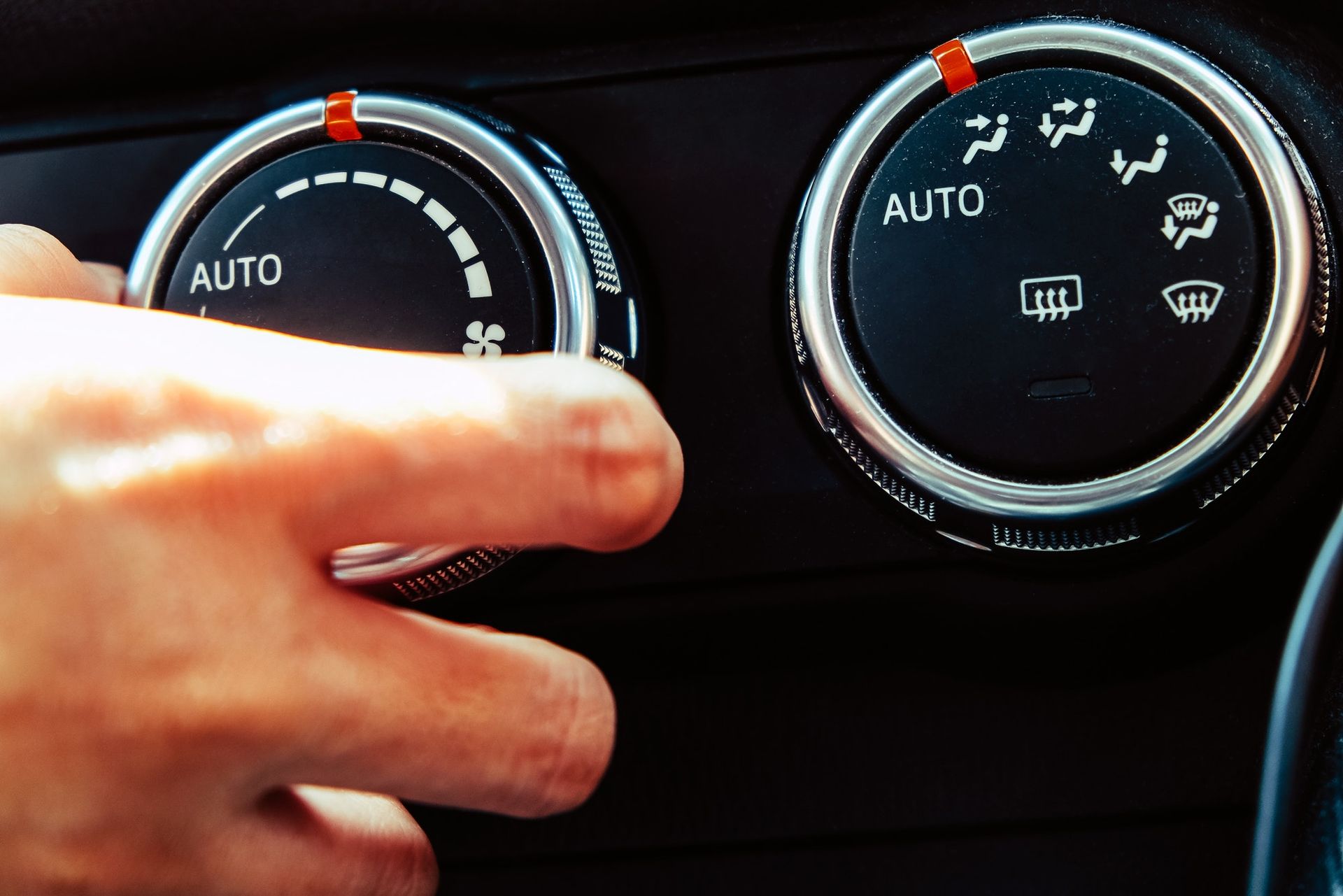 Auto air conditioning repair at local car AC shop in Burien