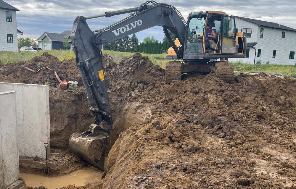 excavating contractor