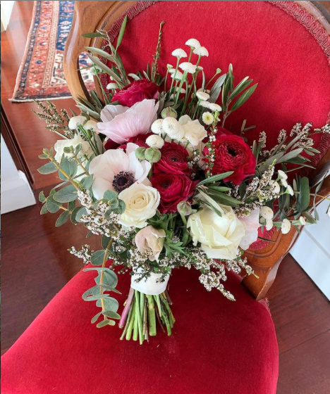 White and Red Bouquet — Florists In Woolgoolga, NSW