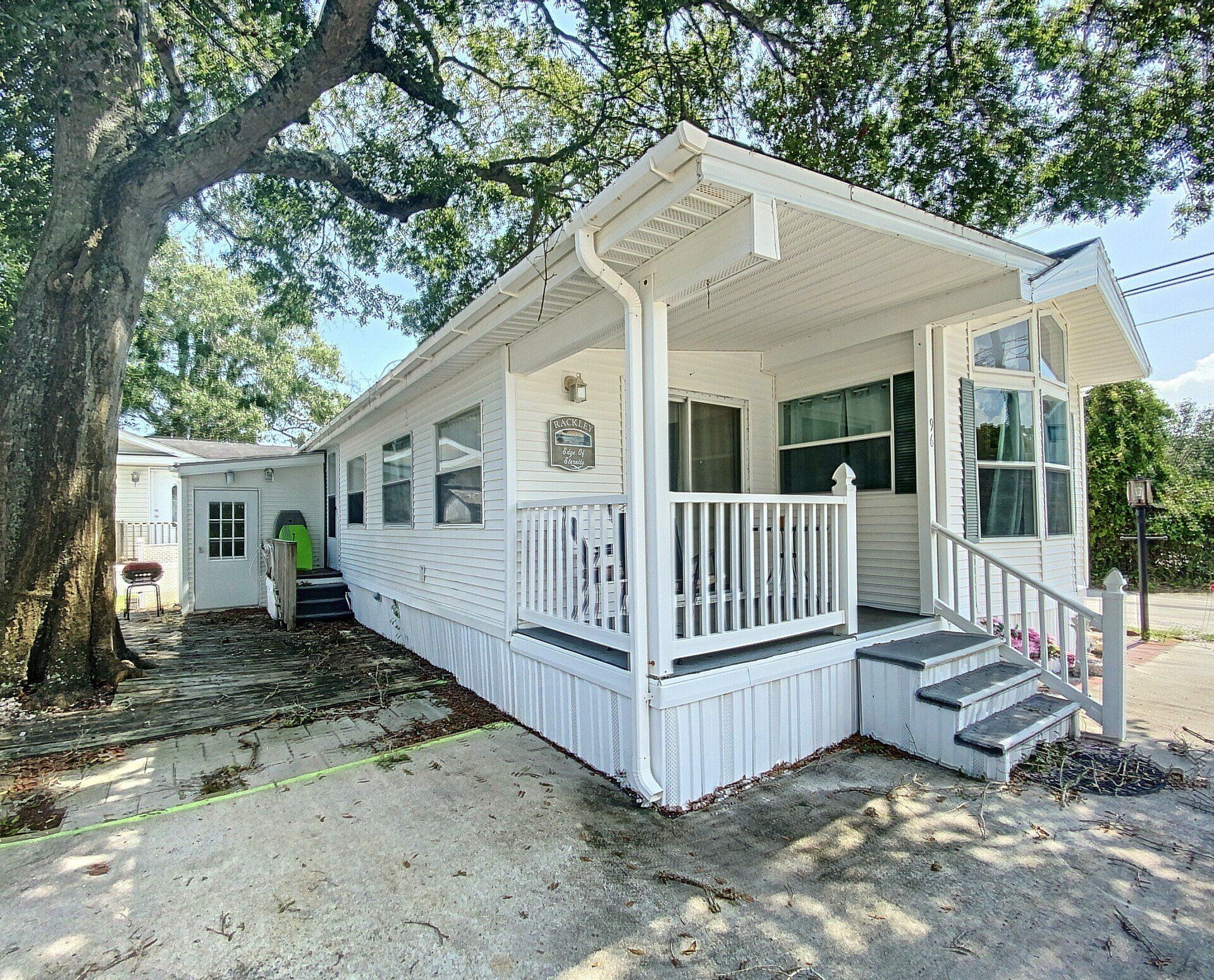 Apache Family Campground & Pier