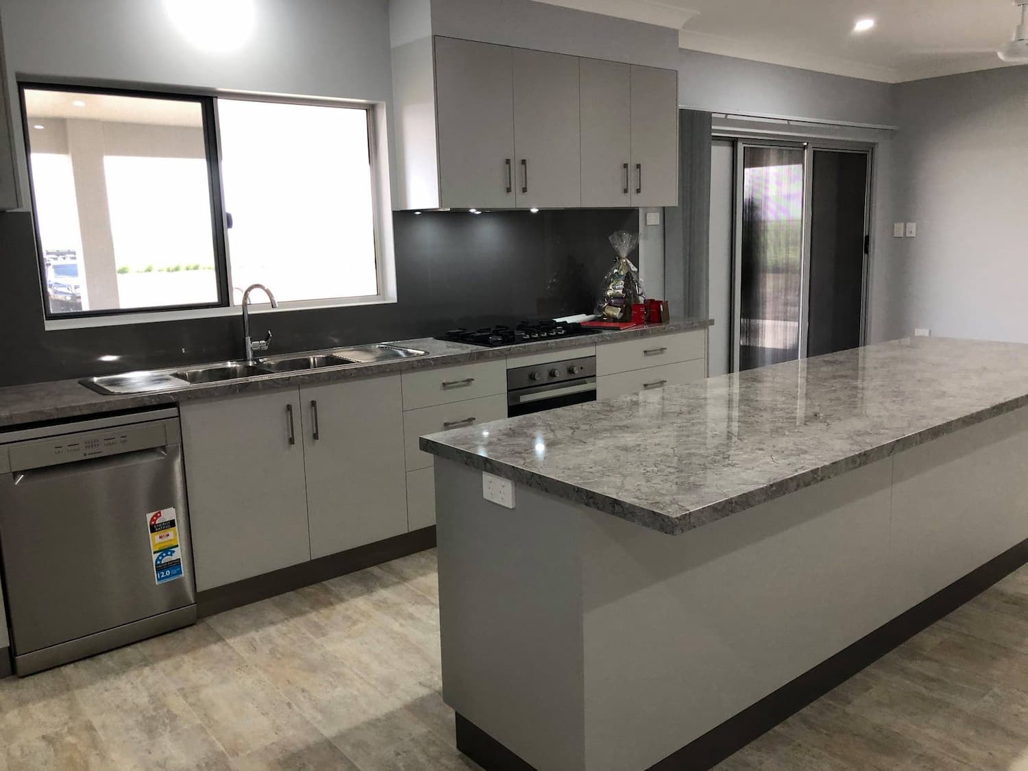 Modern And Minimalist Kitchen - Home & Renovation Builders In Palm Grove, QLD