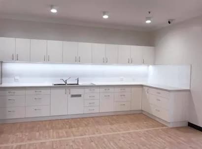 White Kitchen - Commercial & Industrial Construction In Palm Grove, QLD