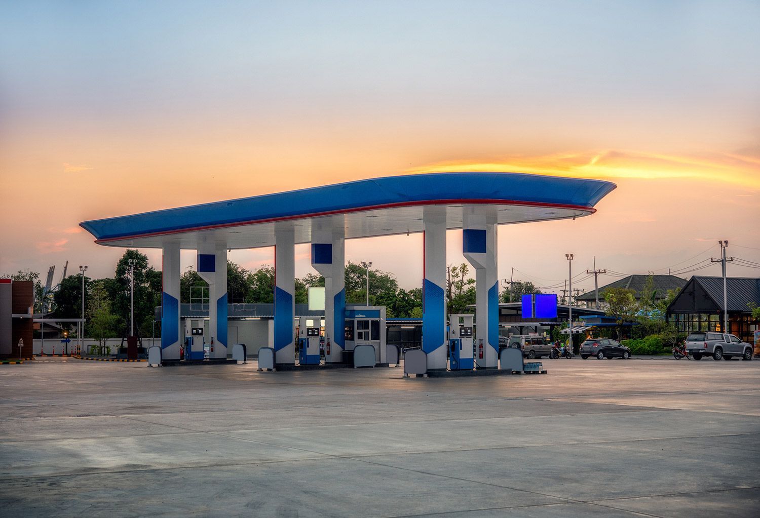 Clean Gas Station — Bessemer, AL — Commercial Construction & Maintenance, Inc.