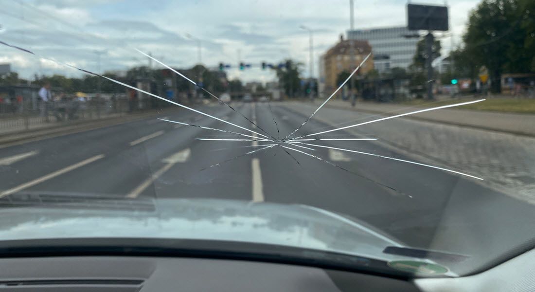 Should You Repair Or Replace Your Cracked Audi Windshield?