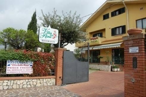 ristorante con area verde