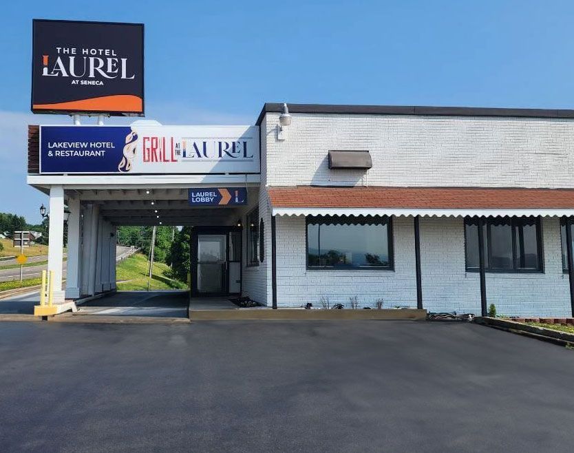 Hotel Laurel on Seneca Lake