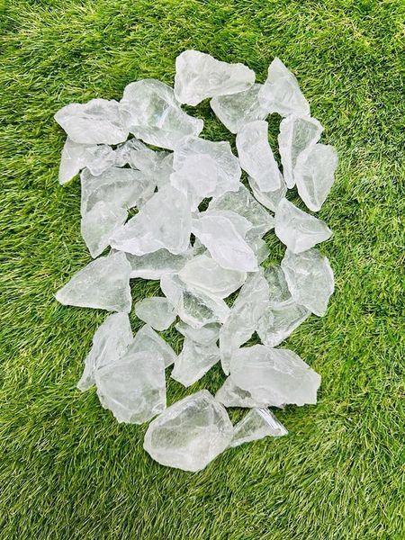 Clear Crushed - Glass Pebbles 1