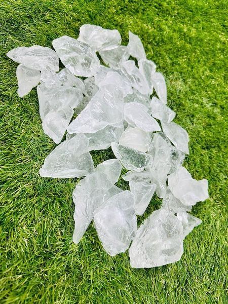 Clear Crushed - Glass Pebbles 2