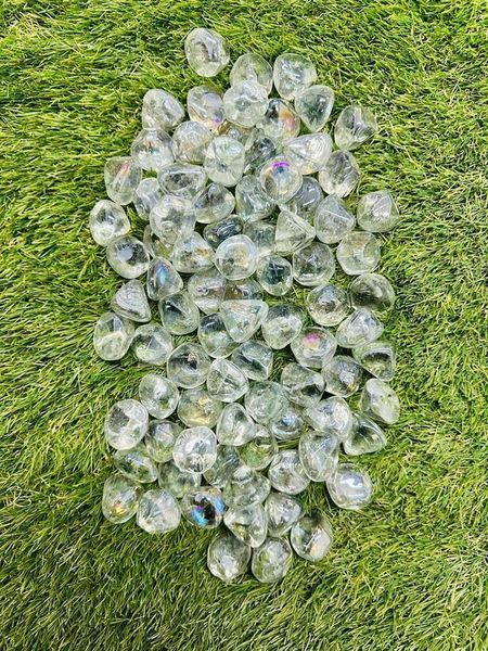 Clear Diamond Shape - Glass Pebbles 1