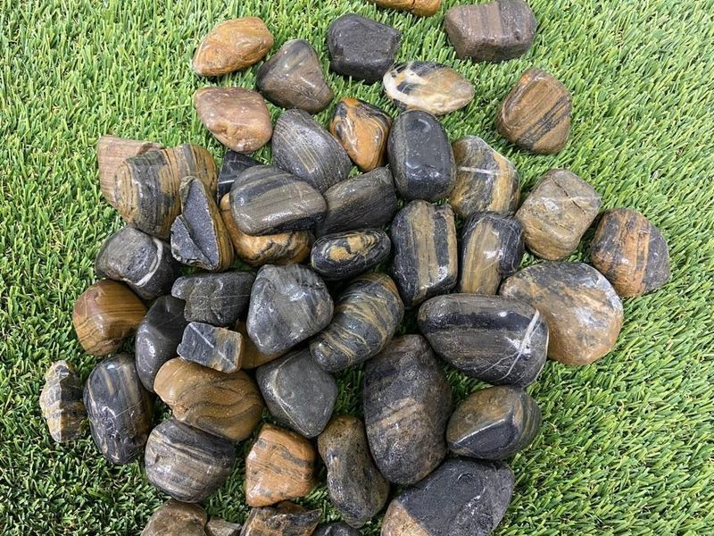 Two Tone Grey and Tan River Rock Wet