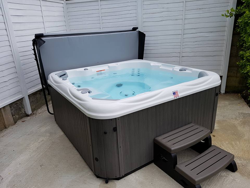 South Seas Spas 729B