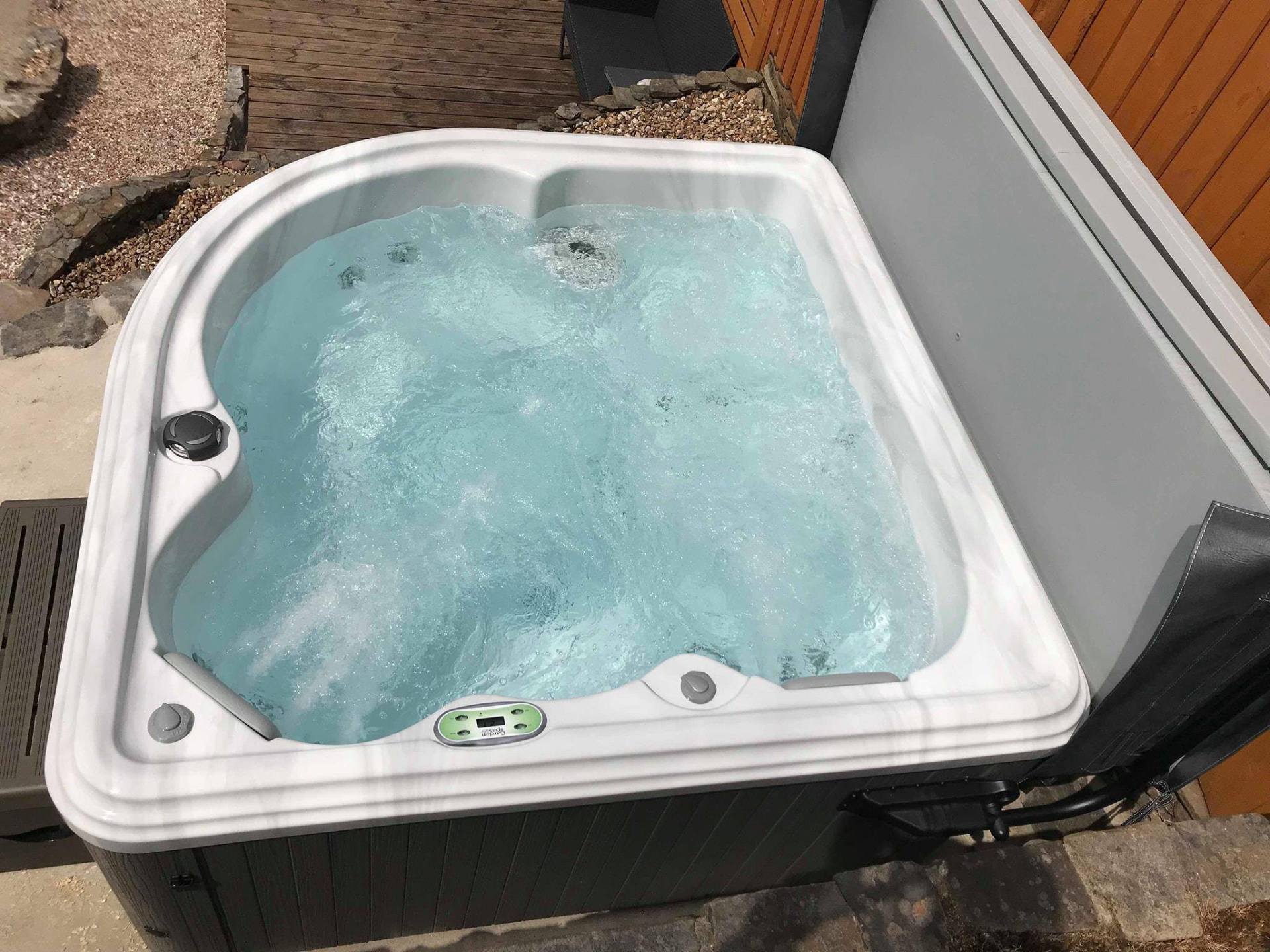 Overhead view of the Artesian Spa Camellia hot tub from Hot tub Haven in surreyii Special Edition