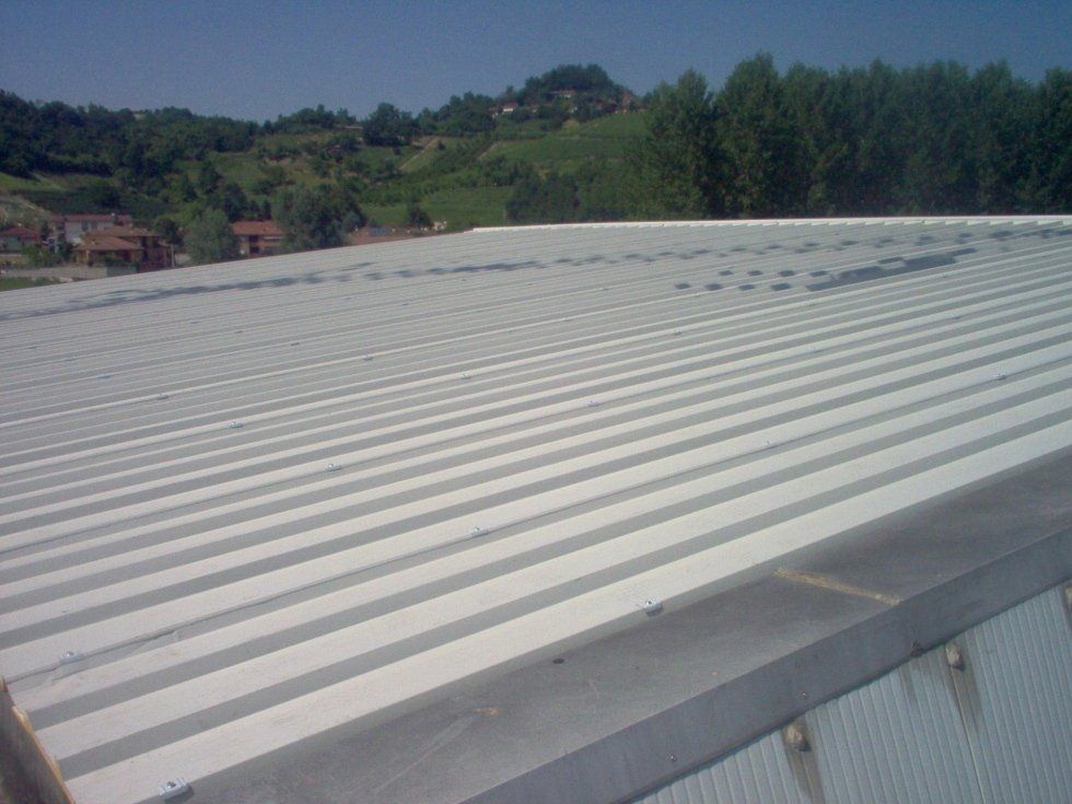 bonifica di un tetto industriale