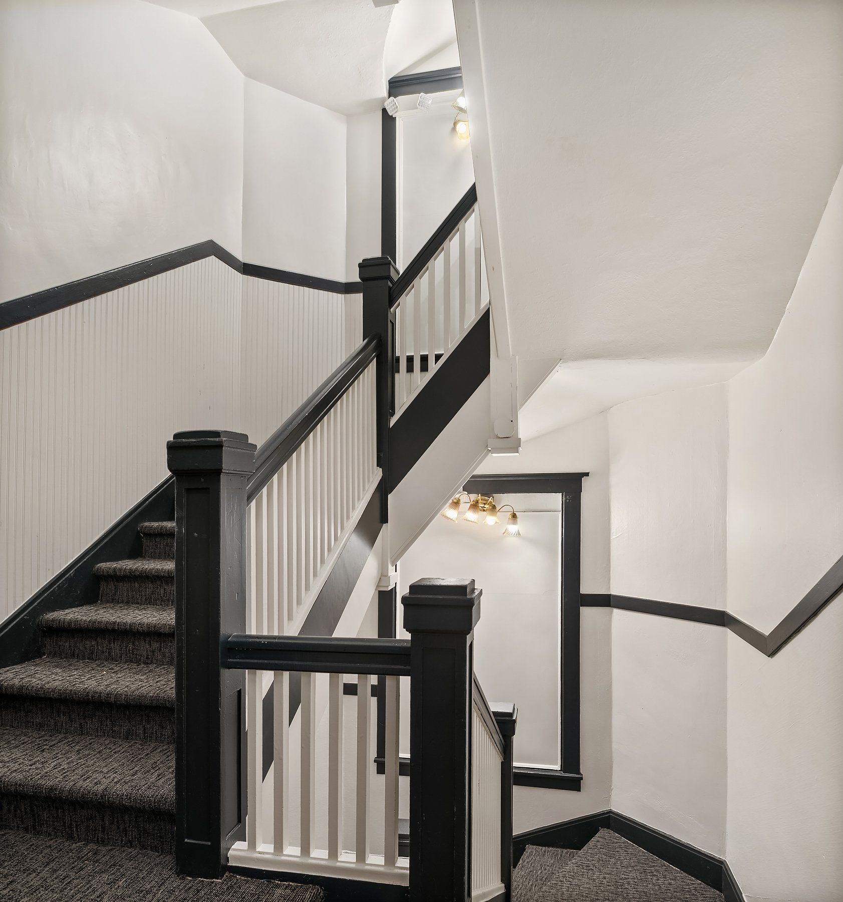 parkside entrance lobby with staircase