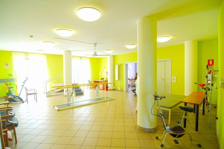 sala fisioterapia centro anziani