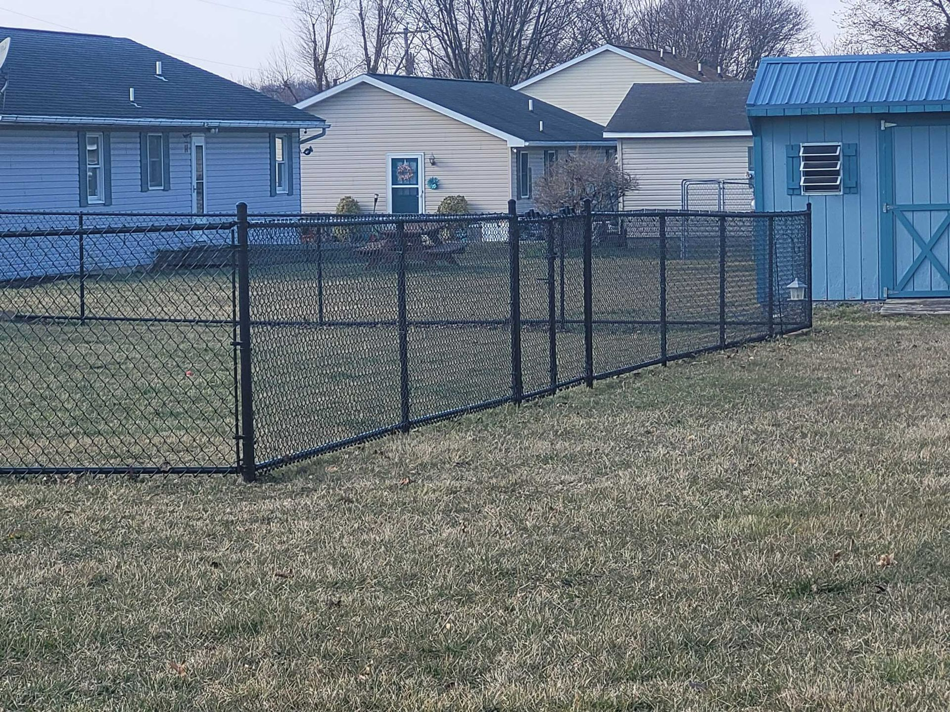 Chain fences — Shippensburg, PA — Nealy Fence