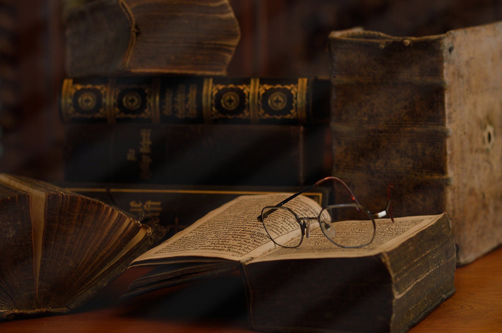 Antique Books With Reading Glasses — Louisville, KY — A Book By Its Cover Used And Rare Books