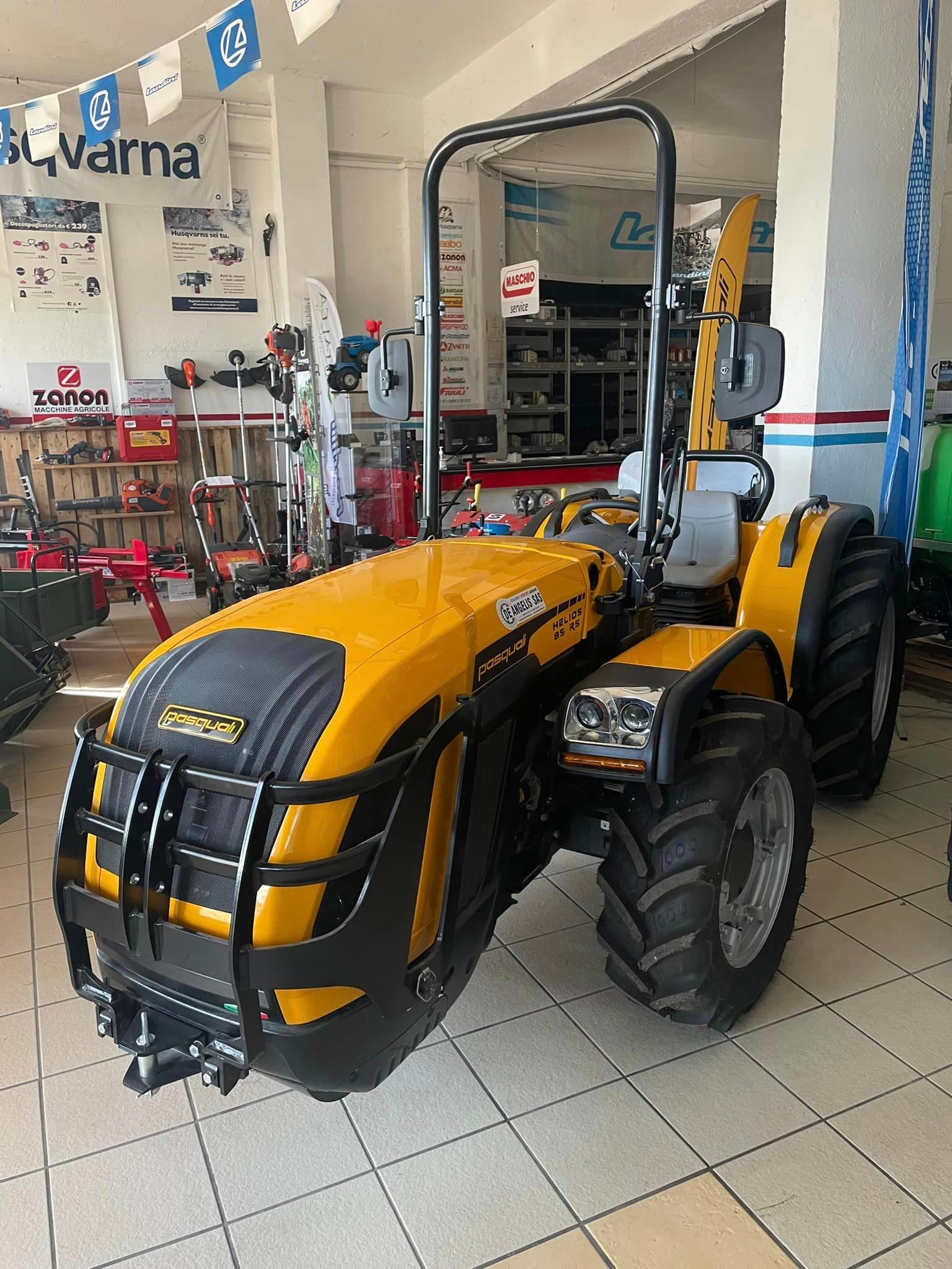 Pasquali Helios 85 RS Mono motore Kohler 4 cilindri turbo 75cv