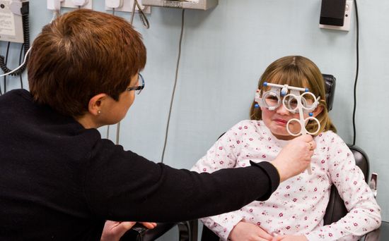 A child's eye testing