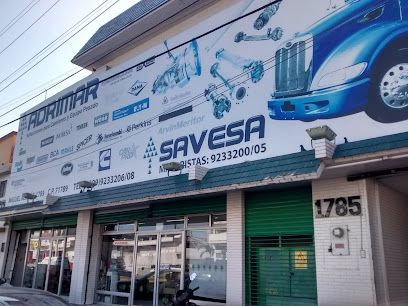 Fachada de edificio con rotulación de 