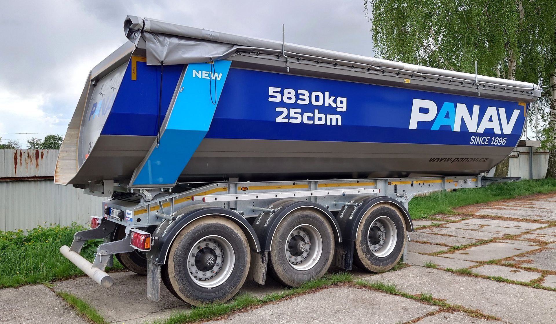 PANAV Hardox pašizgāzējs, puspiekabe panav, Hardox puspiekabe, asfalta vedējs, schmitz, bodex, meiller, schwarzmueller, wielton, kempf, reisch, mega, carnehl, langendorf, tisvol, siderale, terra, halfpipe tipper, kallur, savivartes puspriekaba, hardox 5 mm, самосвал полуприцеп.