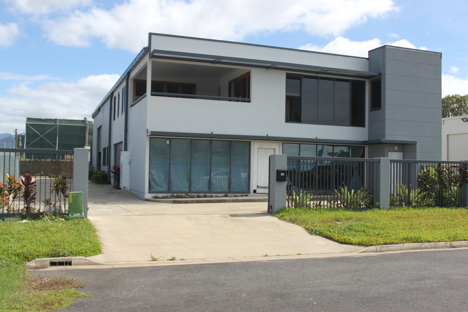 Office Building — Redlynch, QLD — Wes Mansfield Construction