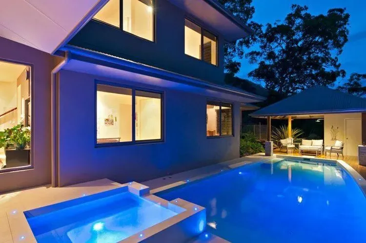 Residential Pool — Redlynch, QLD — Wes Mansfield Construction