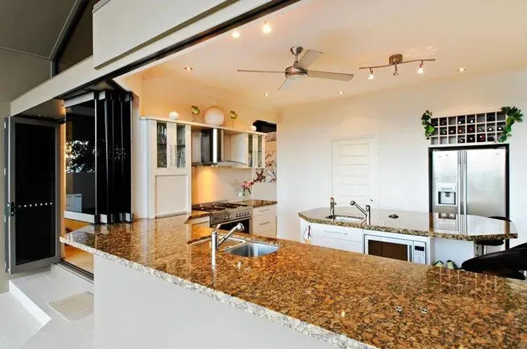 Residential Kitchen — Redlynch, QLD — Wes Mansfield Construction