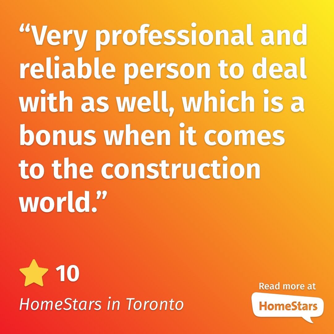 Testimonial on an orange background: 