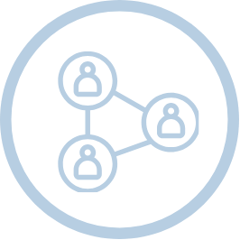 An icon of three people connected to each other in a circle.