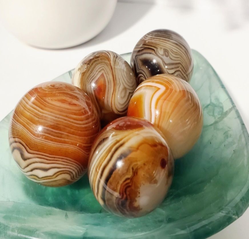 SPHERES, CRYSTAL ORBS