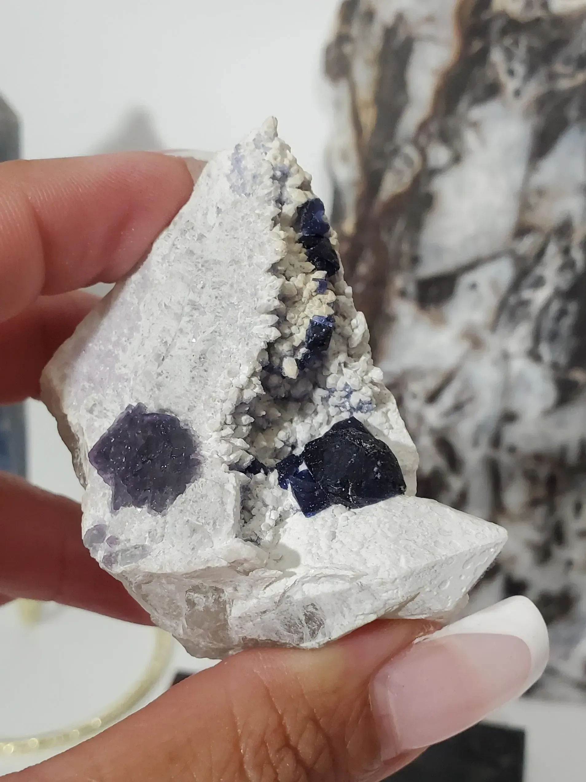 Blueberry Fluorite Specimen Cluster 106g Inner Mongolia