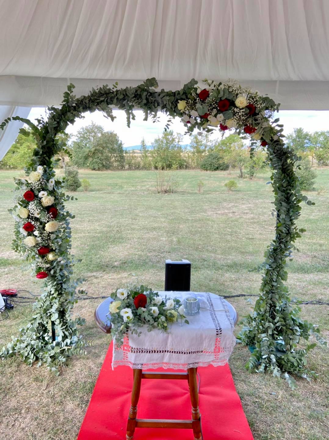 Wedding flower arch