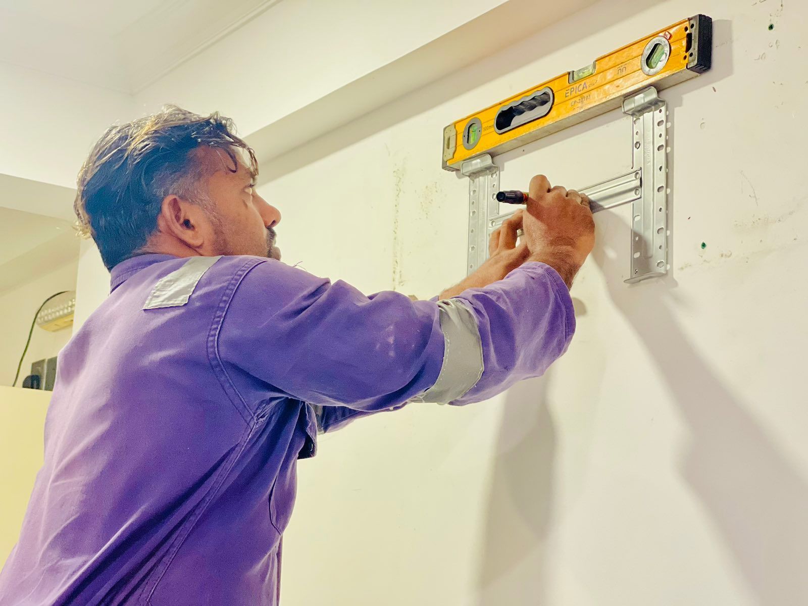 AC Installation in Male